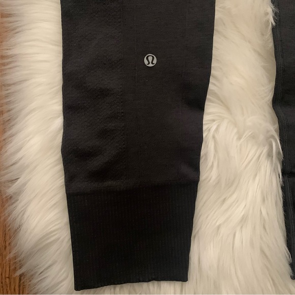Lululemon Leggings - Picture 2 of 8
